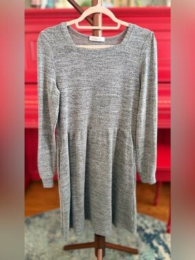 Heather Gray Knit Long Sleeve Dress